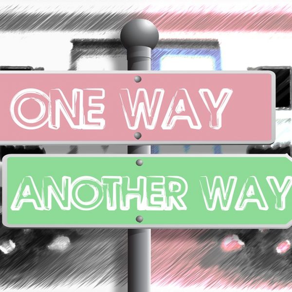 one-way-street-1991865_1920